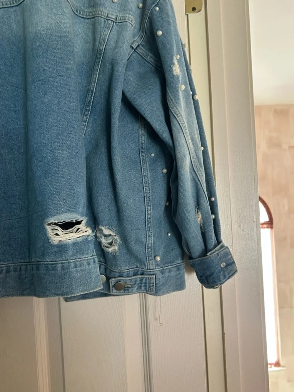 Free People Pearl-Embellished Denim Jacket With Distressing. Oversize fit. - Picture 7 of 8